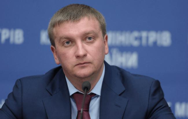 Петренко уверен в снижении объемов рейдерства в 2017 году
