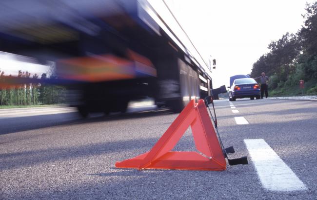 У Сумській області маршрутка зіткнулася з вантажівкою, є постраждалі