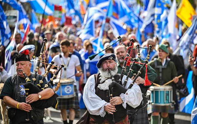 Шотландия планирует выйти из состава Британии в 2023 году. Снова проведет референдум