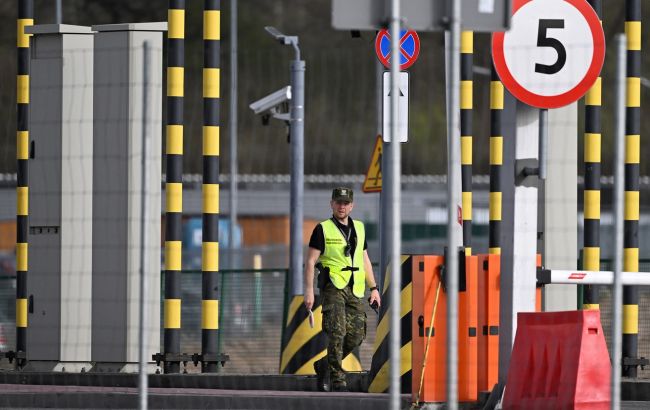 Польща затримала і депортувала п'ятьох українців: в чому причина