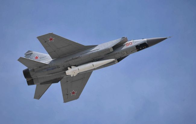 По всей Украине объявили воздушную тревогу: в России взлетел МиГ-31К