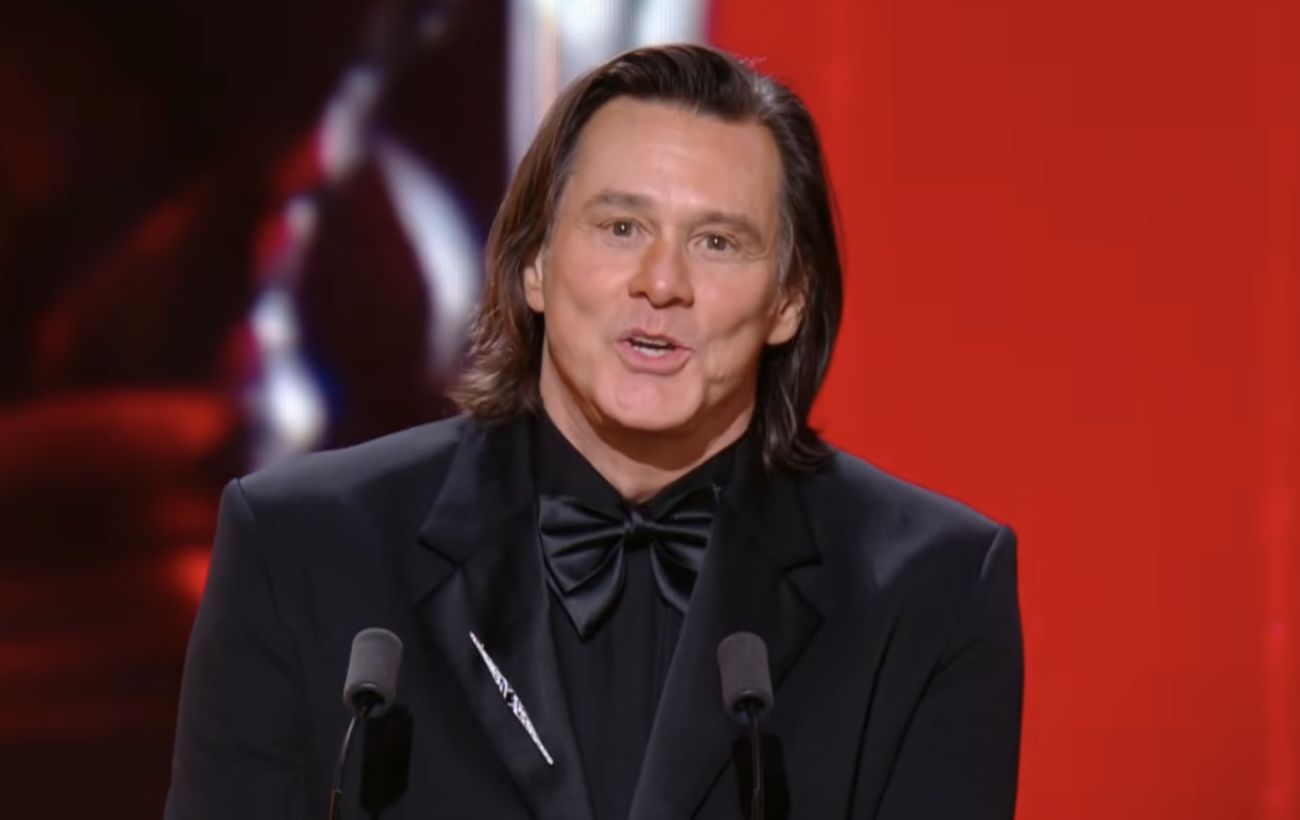 "Це не він!" 64-річний Джим Керрі налякав "новим обличчям" (фото, відео)