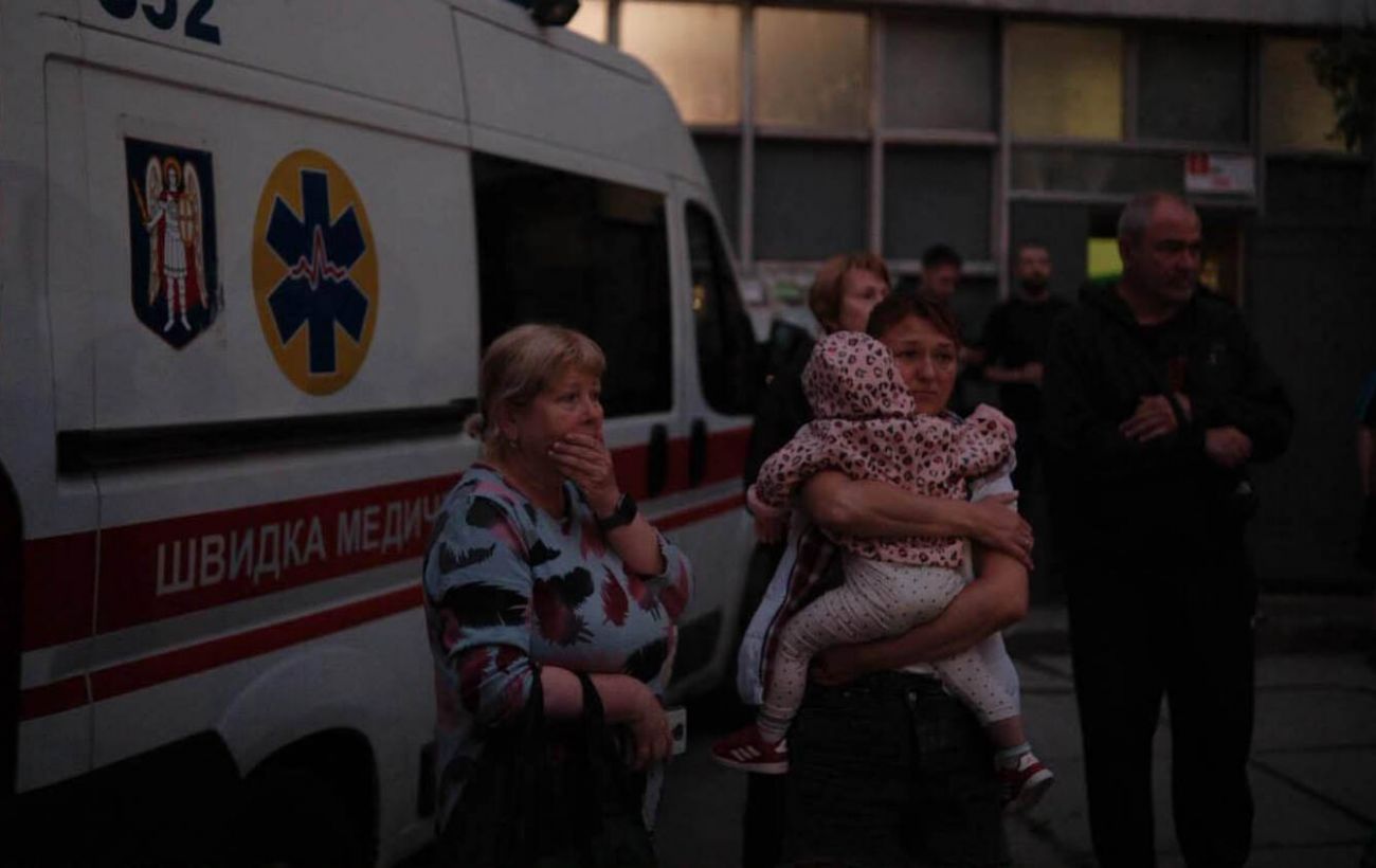 Пошкоджено будинок, є постраждалі: всі наслідки атаки на Київ