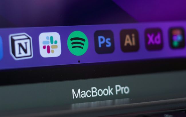 Photoshop у робочому чаті: Adobe запустила масштабну інтеграцію зі Slack