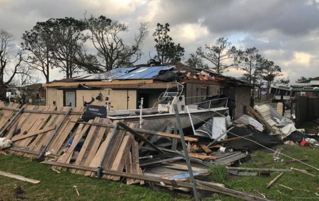 В результате торнадо в США пострадали около 40 человек