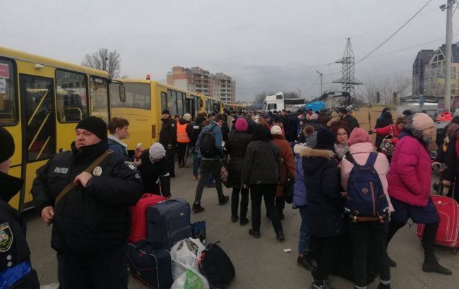 Эвакуация в Киевской области: из опасных точек региона удалось вывезти более 3000 человек
