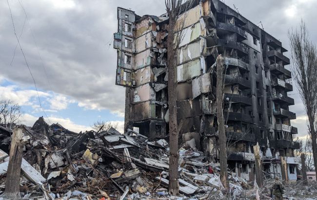 Скільки коштуватиме повне відновлення України: відповідь голови Європейського інвестбанку