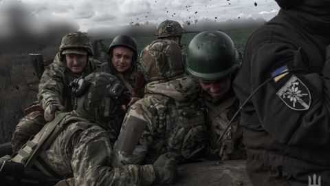 Готовятся к новым штурмам. Смотрите эффектные фото украинских военных