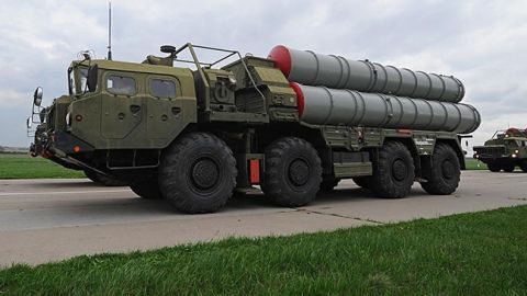 У Росії назвали терміни поставок С-400 в Туреччину