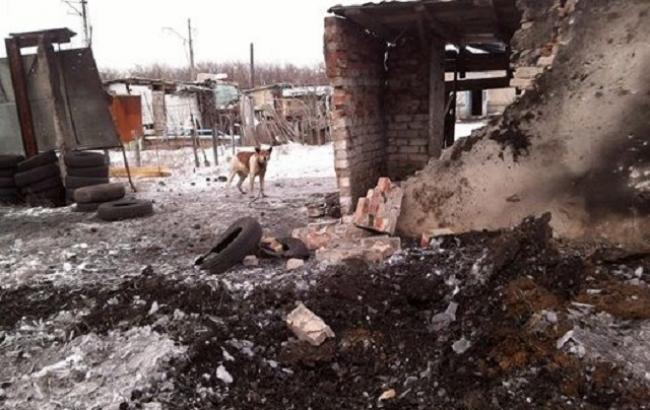 "Смотрю в окно - у соседа дача рассыпалась": жители Авдеевки рассказали о последствиях обстрела