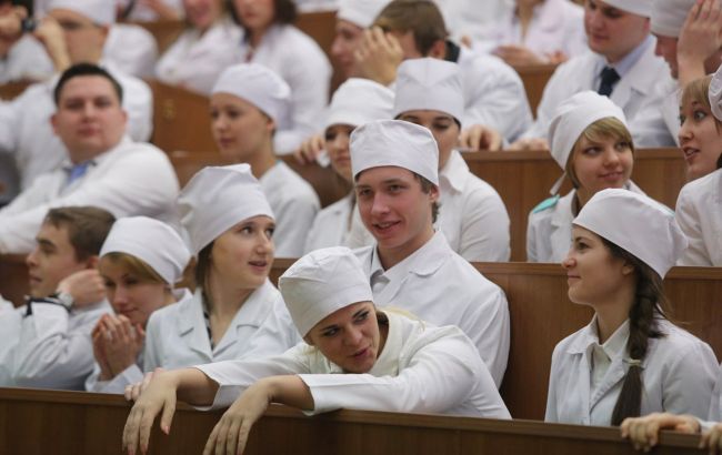 Украинский студент выплатит университету более 100 тысяч: вернет стипендию и заплатит за обучение