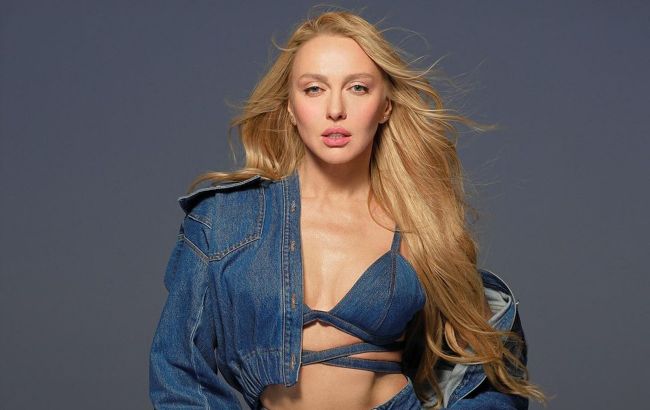 "Что с вами?": Полякова озадачила сеть странной деталью на фото