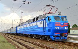Затримка понад 15 годин: через атаки РФ потяги "Укрзалізниці" курсують зі змінами