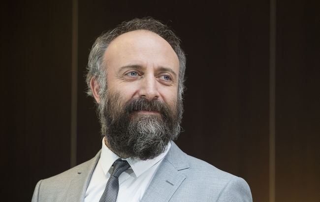 Звезду "Великолепного века" осудили в Турции: что известно