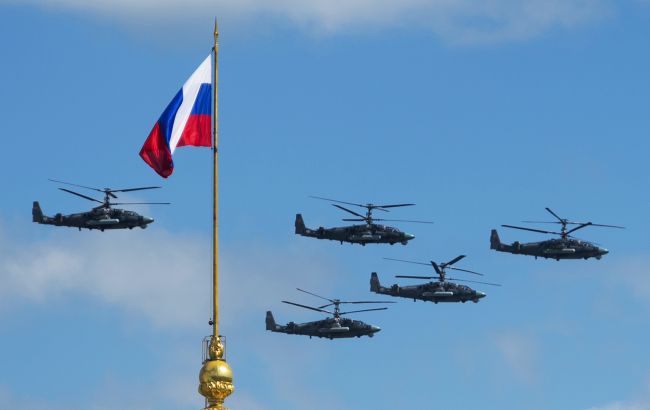 ЗСУ завдали авіаударів по складах та живій силі росіян: знищені 5 БПЛА та гелікоптер
