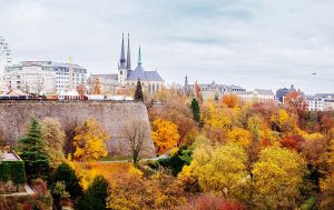 Яка маленька країна стала найкращою для життя: в ній хочуть жити всі