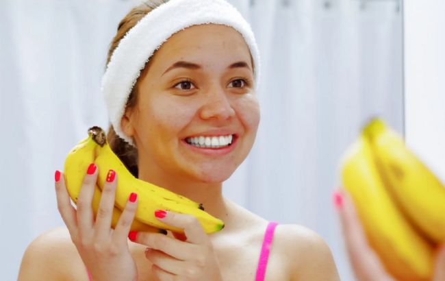 Почему все натирают лицо бананом? Вся правда о пользе и опасности TikTok-тренда