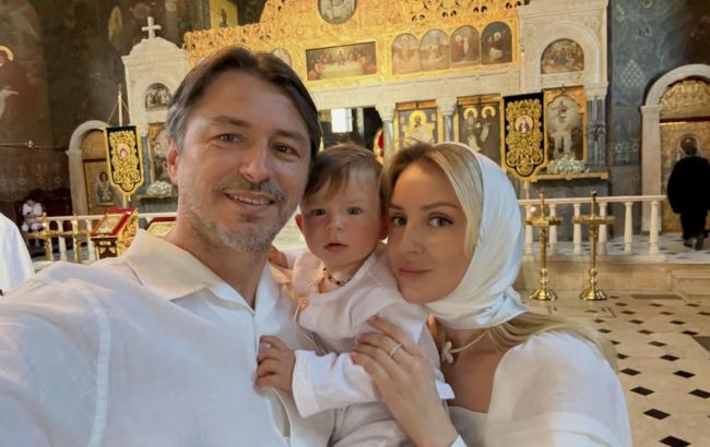 Притула впервые показал лицо младшего сына: трогательные фото с крещения в Лавре