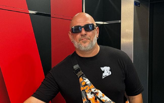 Скандальний Потап поділився архівним фото з сином, на якому його не впізнати