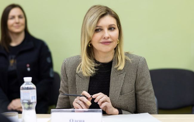 Олена Зеленська зачарувала мережу простотою свого нового образу (фото)