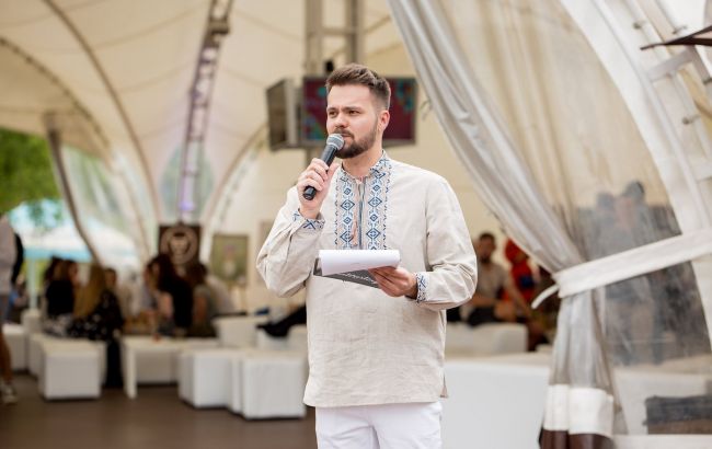 Известный ведущий вступил в ряды ВСУ: что известно