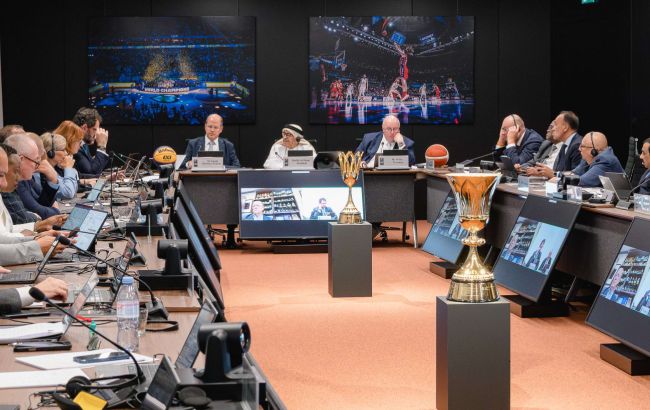 FIBA продовжила бан Росії та Білорусі, але раптово дала надію на Олімпіаду