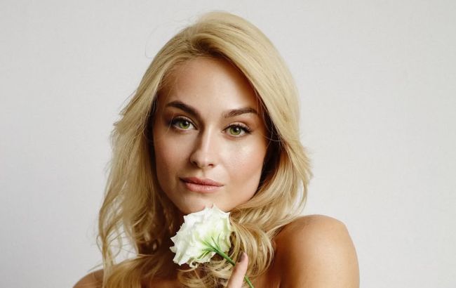 Цимбалару похвалилася ідеальною фігурою в бікіні: спекотні фото з відпочинку