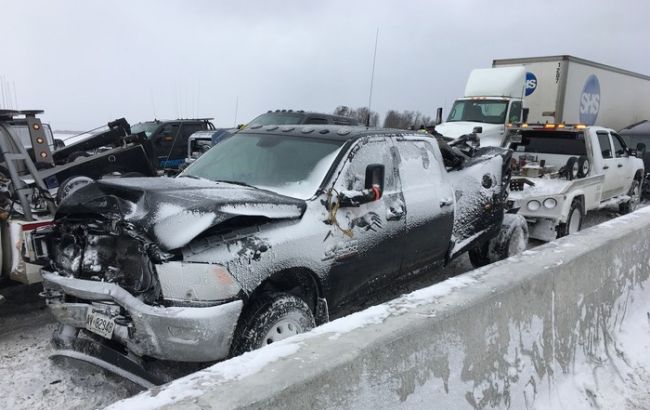 В Канаде из-за непогоды произошло ДТП с участием 70 автомобилей