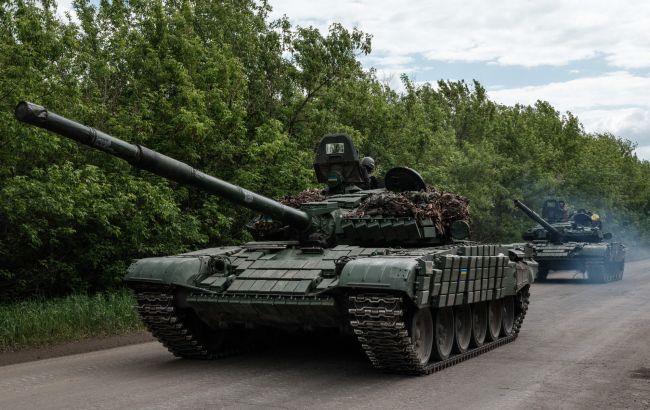 США продолжат способствовать поставкам советских танков в Украину, - Белый дом