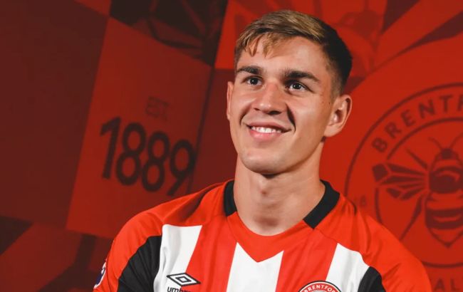 Ярмолюк може перейти в "Манчестер Юнайтед"? Усі подробиці