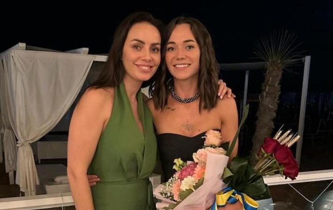 Известная ведущая растрогала семейной историей ко Дню братьев и сестер