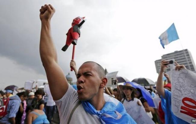 В Гватемале толпа линчевала мэра города