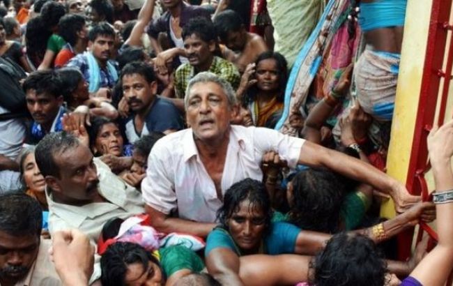 Не менше 20 паломників загинули в тисняві на півдні Індії