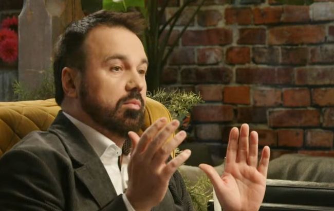 Антон Лирник поразвлекал россиян на Новый год после попыток "отбелиться" в Украине (фото)