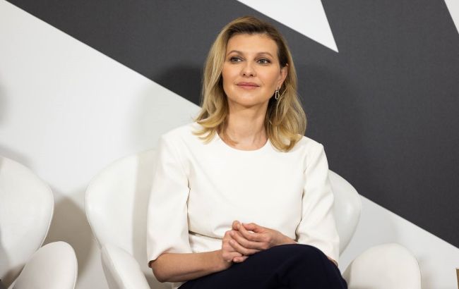 Чекала на пропозицію 8 років. Цікаві факти про Олену Зеленську, які вас здивують