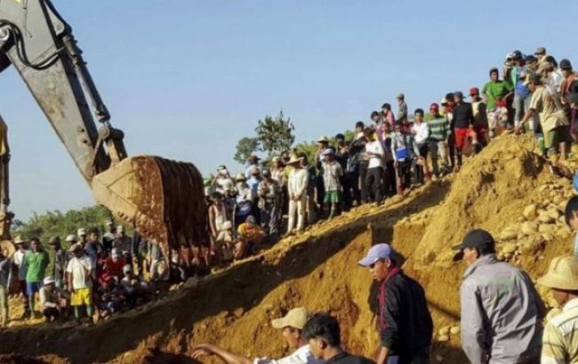 Зсув в М'янмі: число загиблих досягло 104