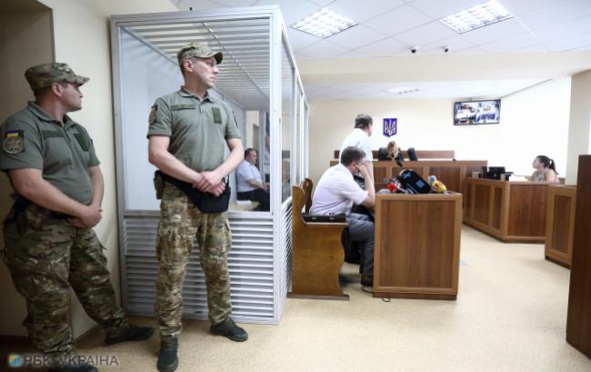 Українці хочуть позбавити суддів привілеїв і перевіряти їх на детекторі брехні