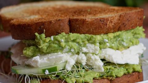 Найкращий сніданок, який потрібно їсти всім гіпертонікам