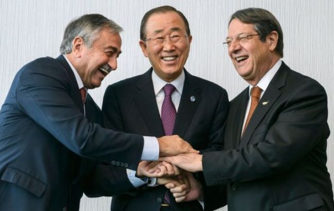 У Швейцарії стартували переговори щодо об'єднання Кіпру