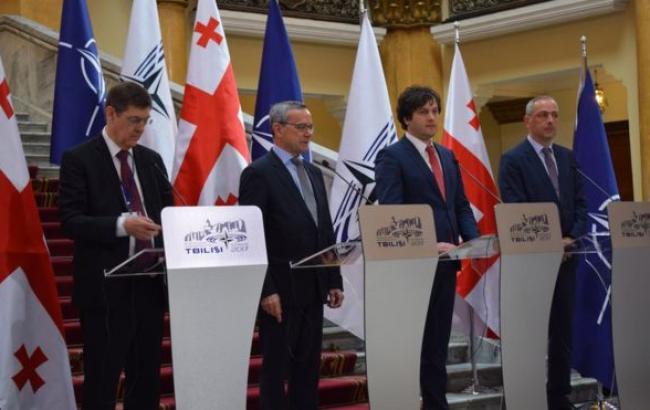 НАТО закликало Росію відмовитися від визнання Абхазії та Південної Осетії