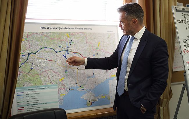 Новак розповів подробиці будівництва автобану від Одеси до Гданська