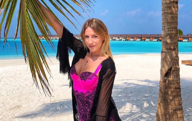 "Мисс совершенство": Леся Никитюк похвасталась загорелым телом