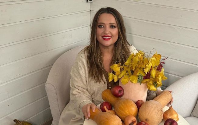 49-річна Могилевська показалася з синім волоссям. Такою її ще ніхто не бачив (відео)