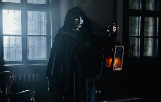 Шоу "Зрадники" запрошує нових учасників: як подати заявку на кастинг 2 сезону