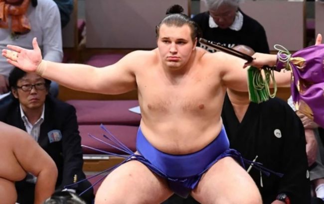 Украинец выиграл Кубок Императора по сумо