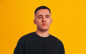 YAKTAK исполнил мечту мальчика из Херсона, который потерял ногу из-за обстрела: видео до слез