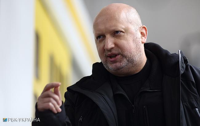 РНБО готує рішення про лібералізацію експорту та імпорту військового озброєння