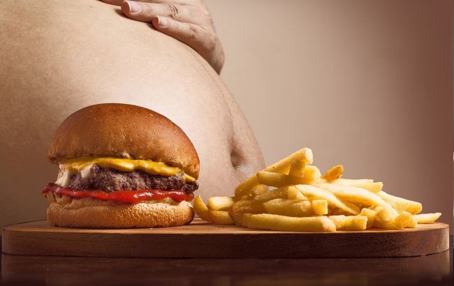 Вчені назвали несподівану причину переїдання: з їжею не пов'язана