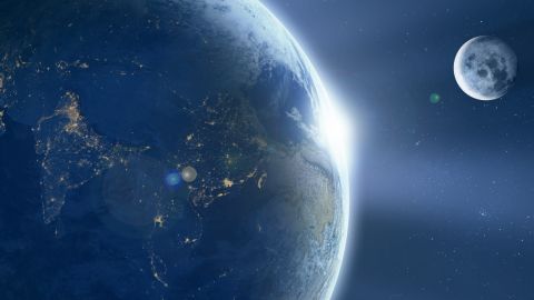 На орбите Земли нашли неизвестный объект: может иметь искусственное происхождение