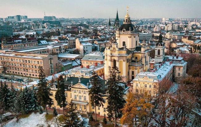 Де зустрічати Новий рік: найбільш казкові і атмосферні місця України